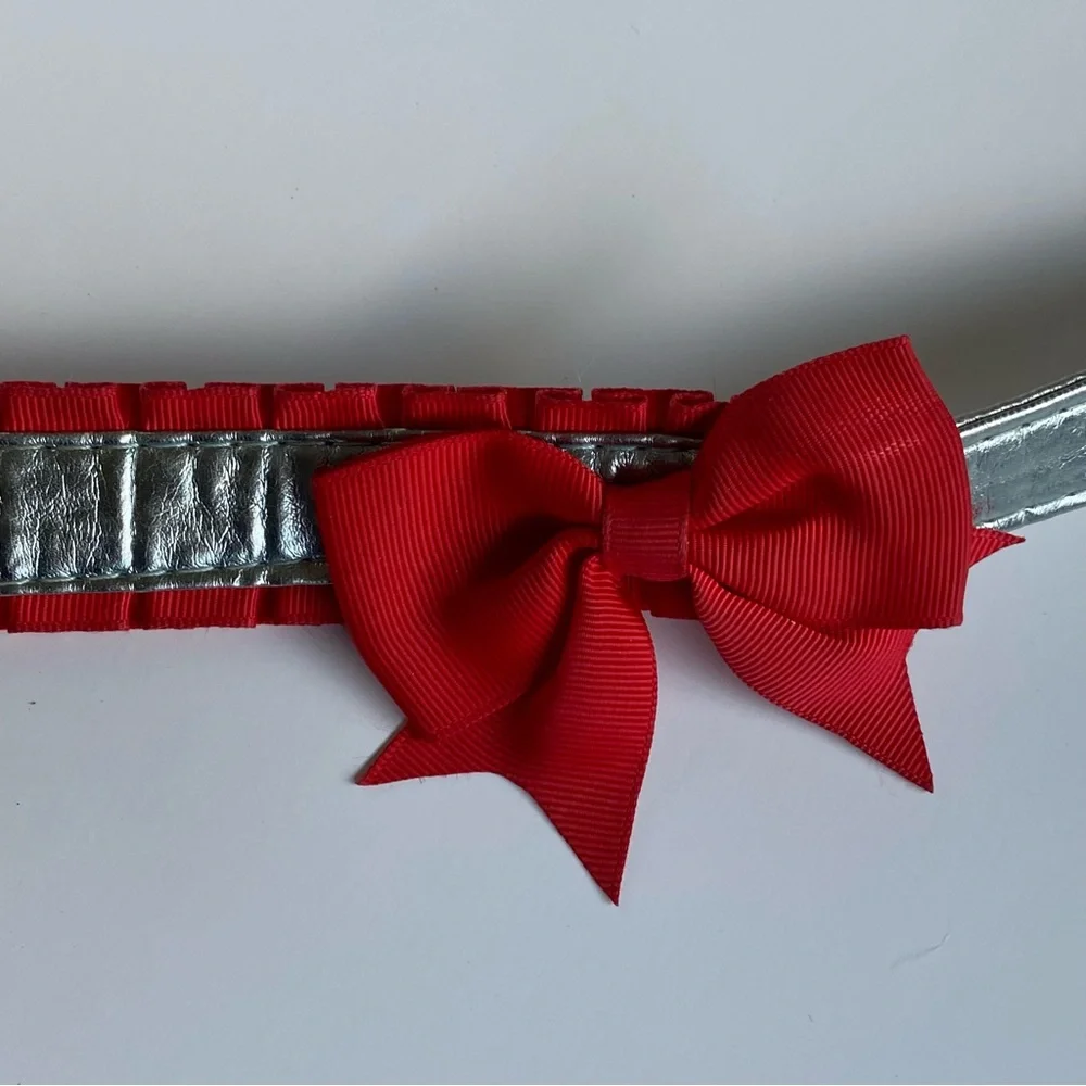 Martha Stewart Dog Collar with Bow For A 14-17” Neck Small Medium Red Silver
